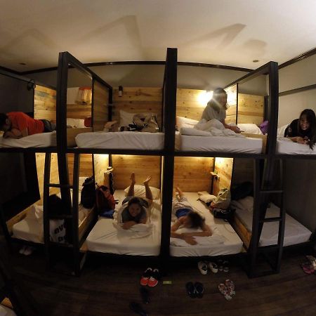 Hostel Seven 宿务 外观 照片